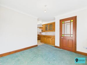 Dining Area - click for photo gallery